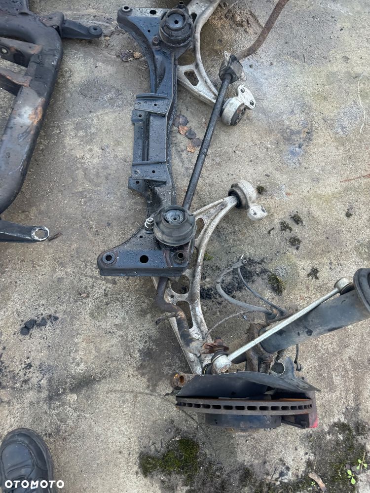 BMW e46 2.0 diesel Zawieszenie przód przednie belka sani mcperson ława sanki wachacz amortyzator zwrotnica tył przód tylnie przednie - 3