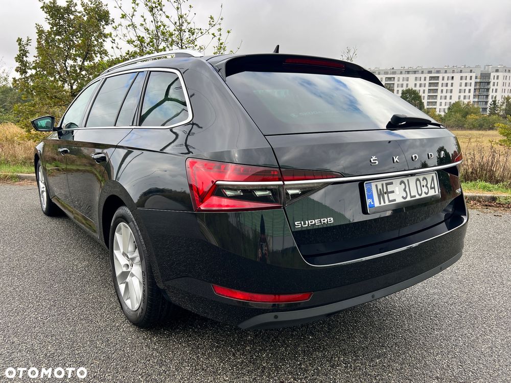 Skoda Superb 2.0 TDI SCR 4x4 Style DSG - 3