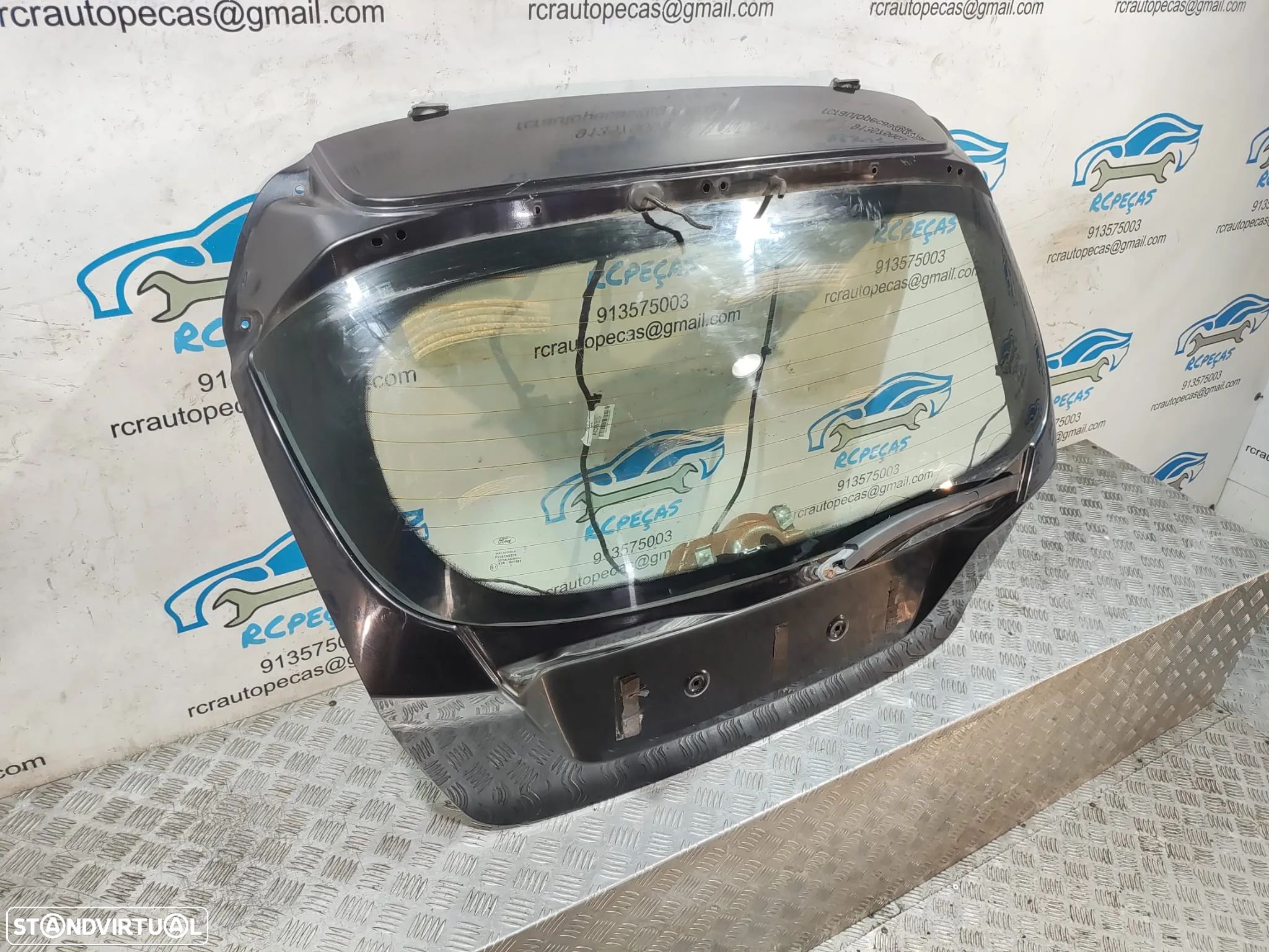 Porta / Tampa da Mala Ford Fiesta VI 6 MK6 em Preto / Preta - 1