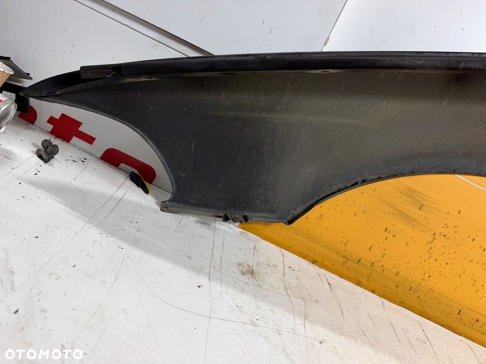 Błotnik prawy Bmw e39 475 BlackSapphire pod kolor ładny ! - 7