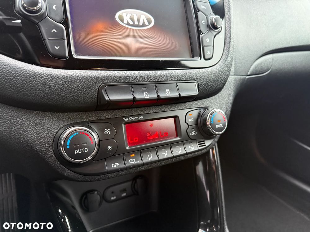 Kia Ceed 1.6 GDI ISG Spirit - 18