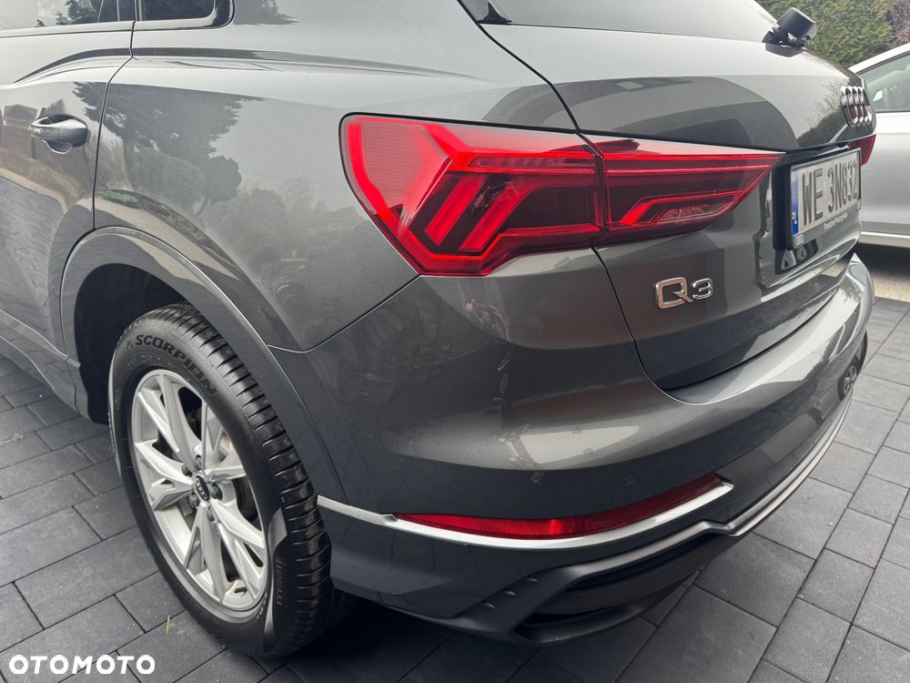 Audi Q3 40 TDI Quattro S Line S tronic - 30