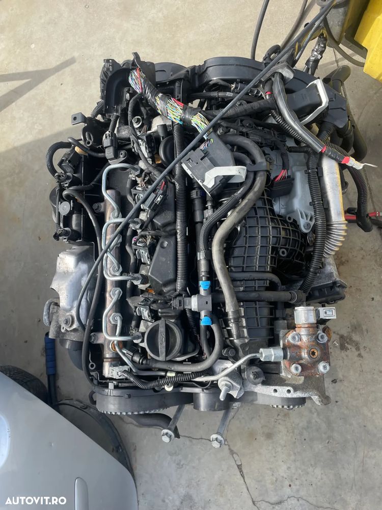 Dezmembram Volo XC60 An 2017 motor D4204T4 automata - 6