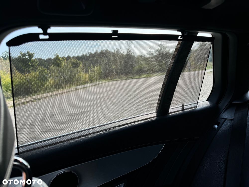 Mercedes-Benz Klasa C 200 7G-TRONIC - 16