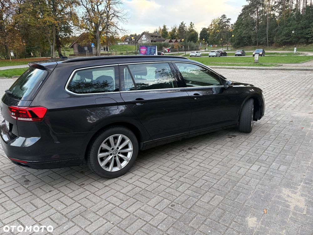 Volkswagen Passat - 6