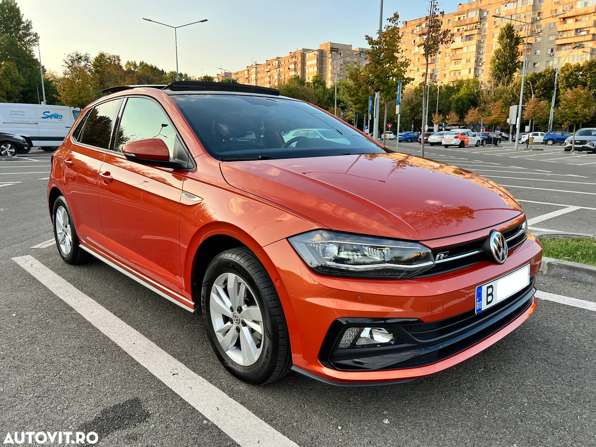 Volkswagen Polo - 2