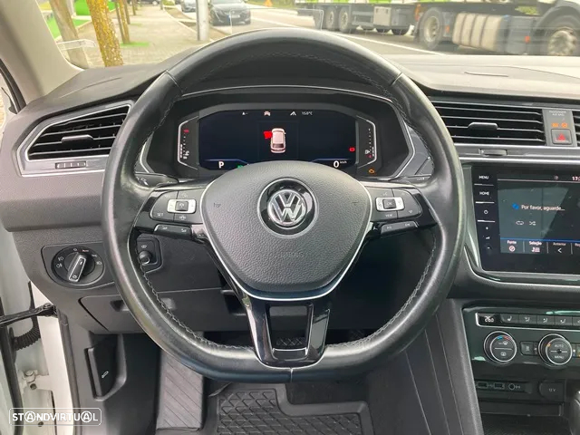 VW Tiguan 2.0 TDI R-Line DSG 4Motion - 16