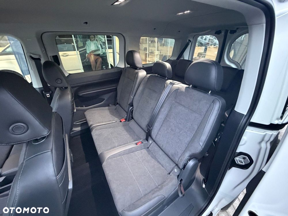 Volkswagen Caddy Caddy silnik: 2,0 l TDI EU6 SCR 90 kW skrzynia biegów: DSG, 7 -biegowa rozstaw osi: 2970 mm - 14