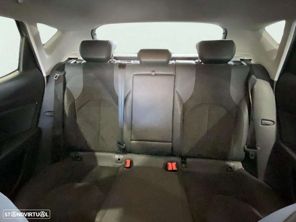 SEAT Leon 1.6 TDI Style S/S - 11