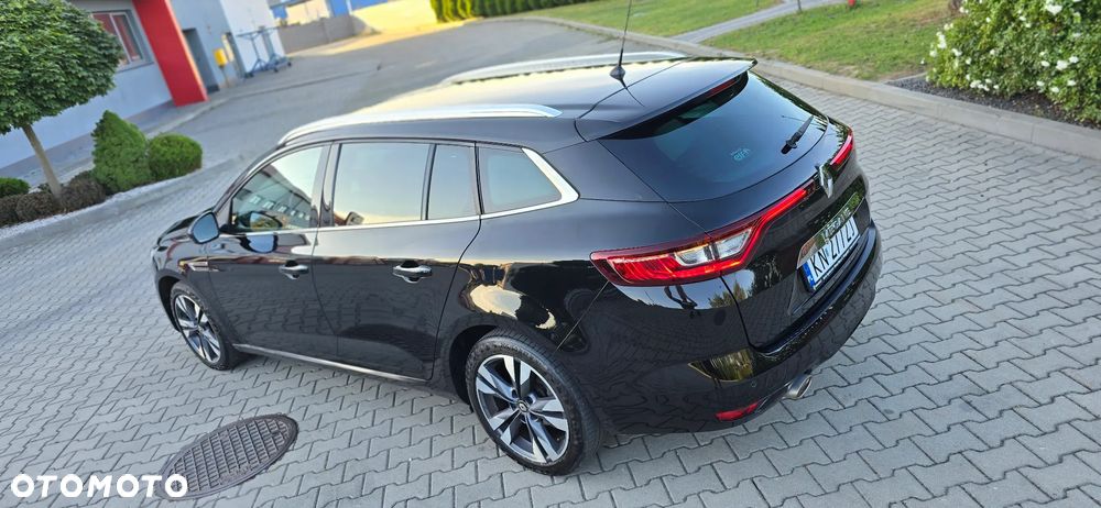 Renault Megane Grandtour TCe 140 GPF INTENS - 17