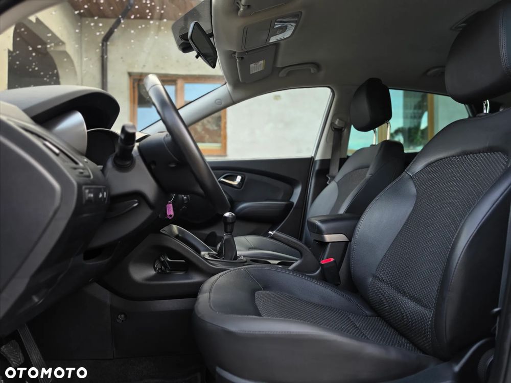 Hyundai ix35 - 18