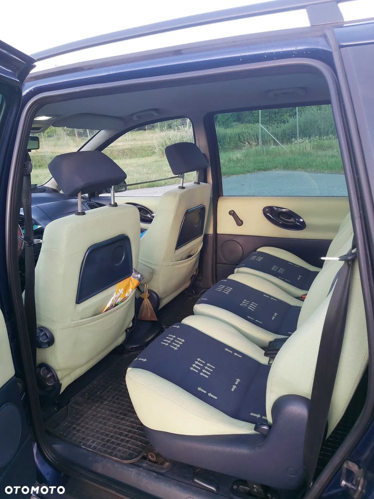 Volkswagen Sharan - 14