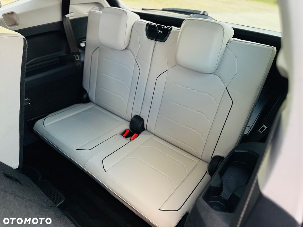 Volkswagen Tiguan Allspace 2.0 TDI R-Line DSG 7os - 33