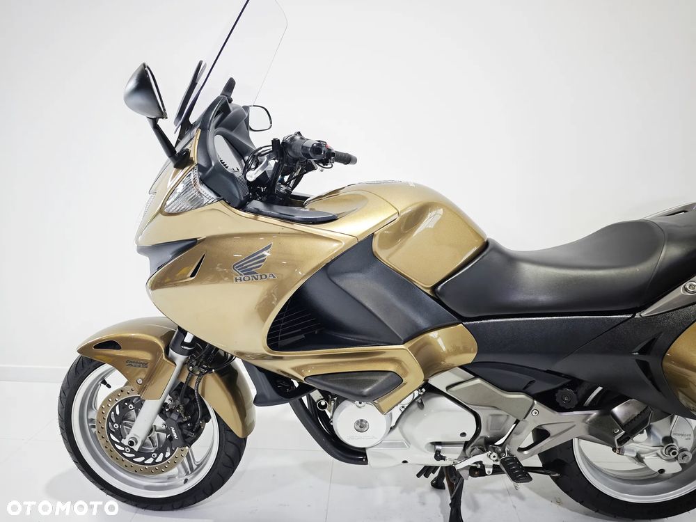 Honda Deauville - 19
