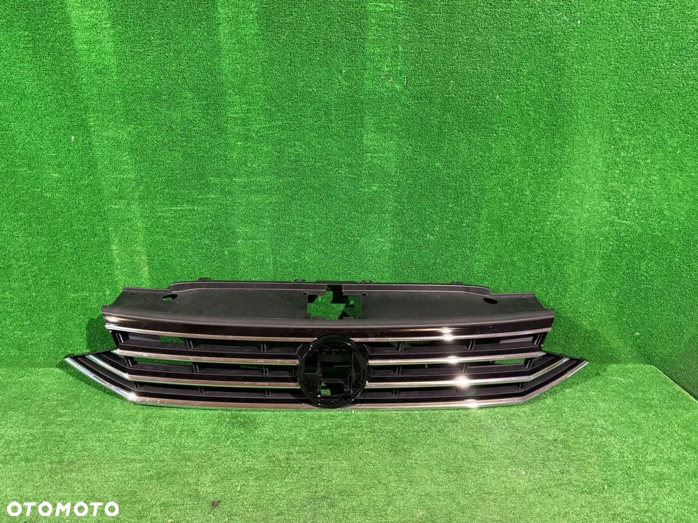 GRILL ATRAPA VW PASSAT B8 LIFT R-LINE nowy NR:00001 - 1