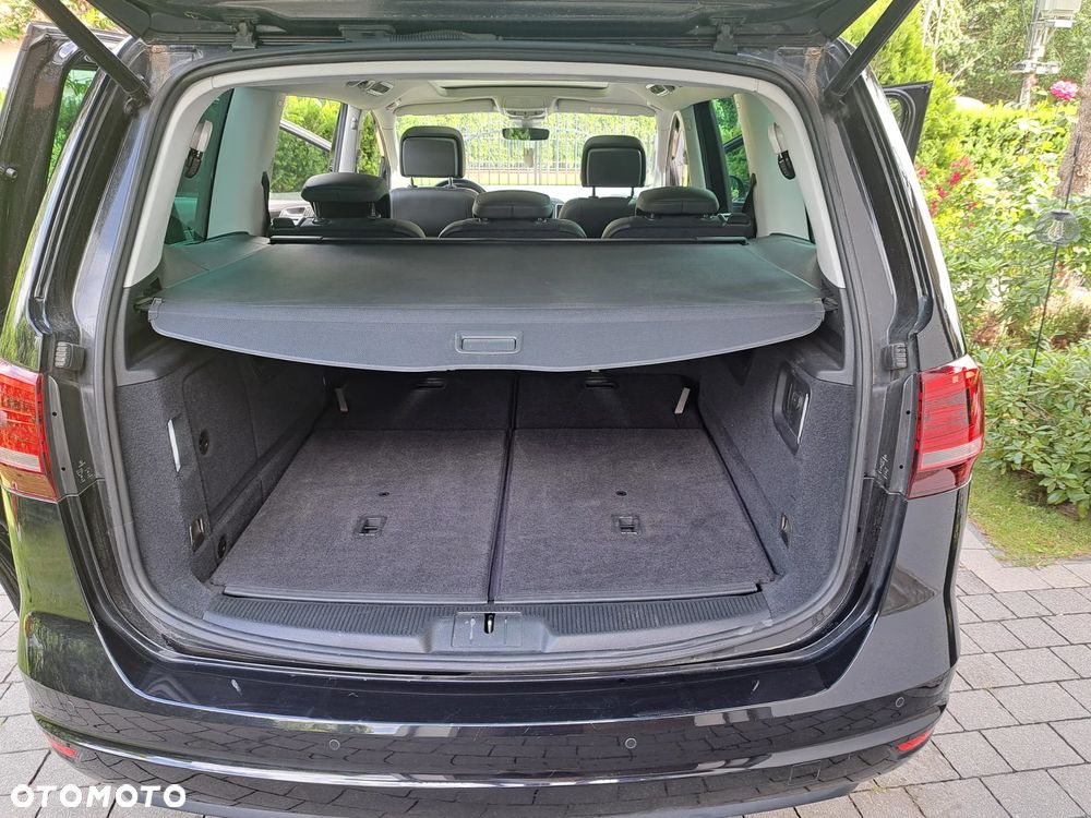 Volkswagen Sharan - 10