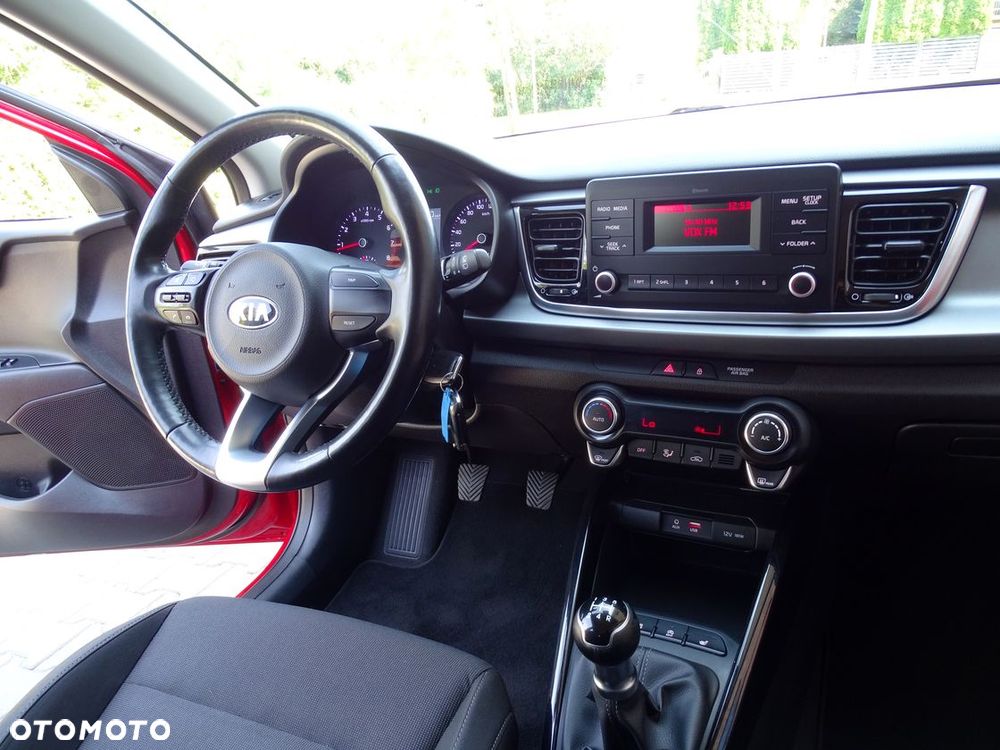 Kia Rio 1.2 Dream-Team Edition - 32