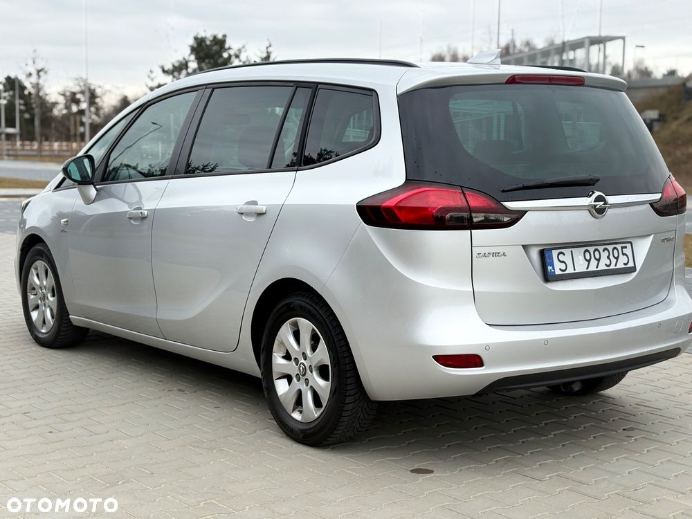 Opel Zafira - 20
