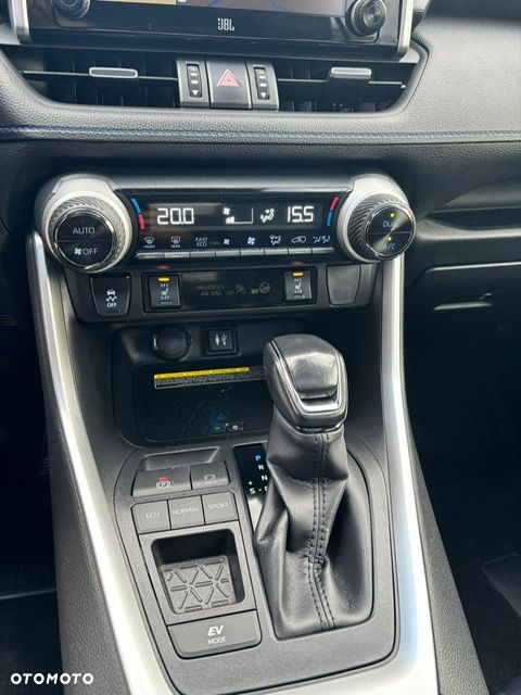 Toyota RAV4 - 29