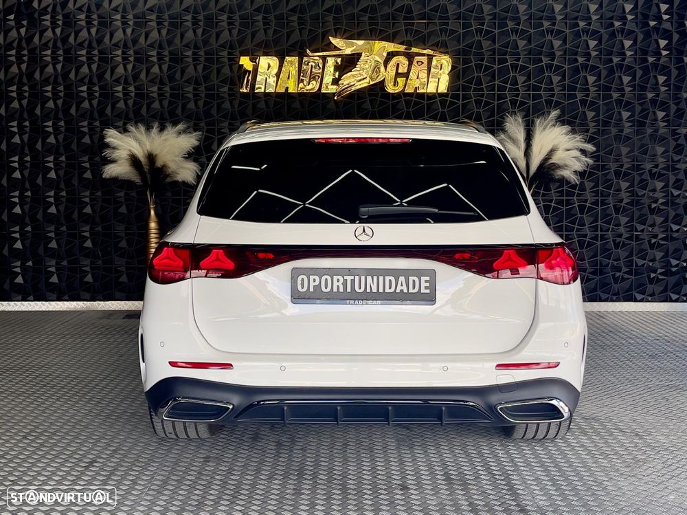Mercedes-Benz E 300 de 9G-TRONIC AMG Line - 16