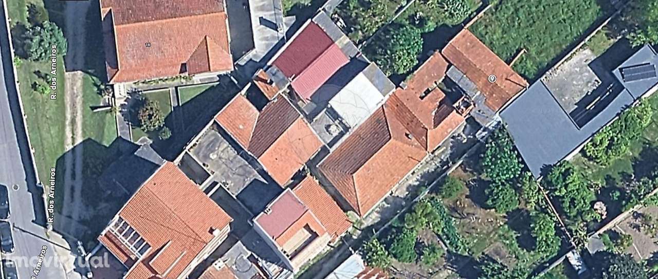 Moradia T2 para venda - Grande imagem: 2/5