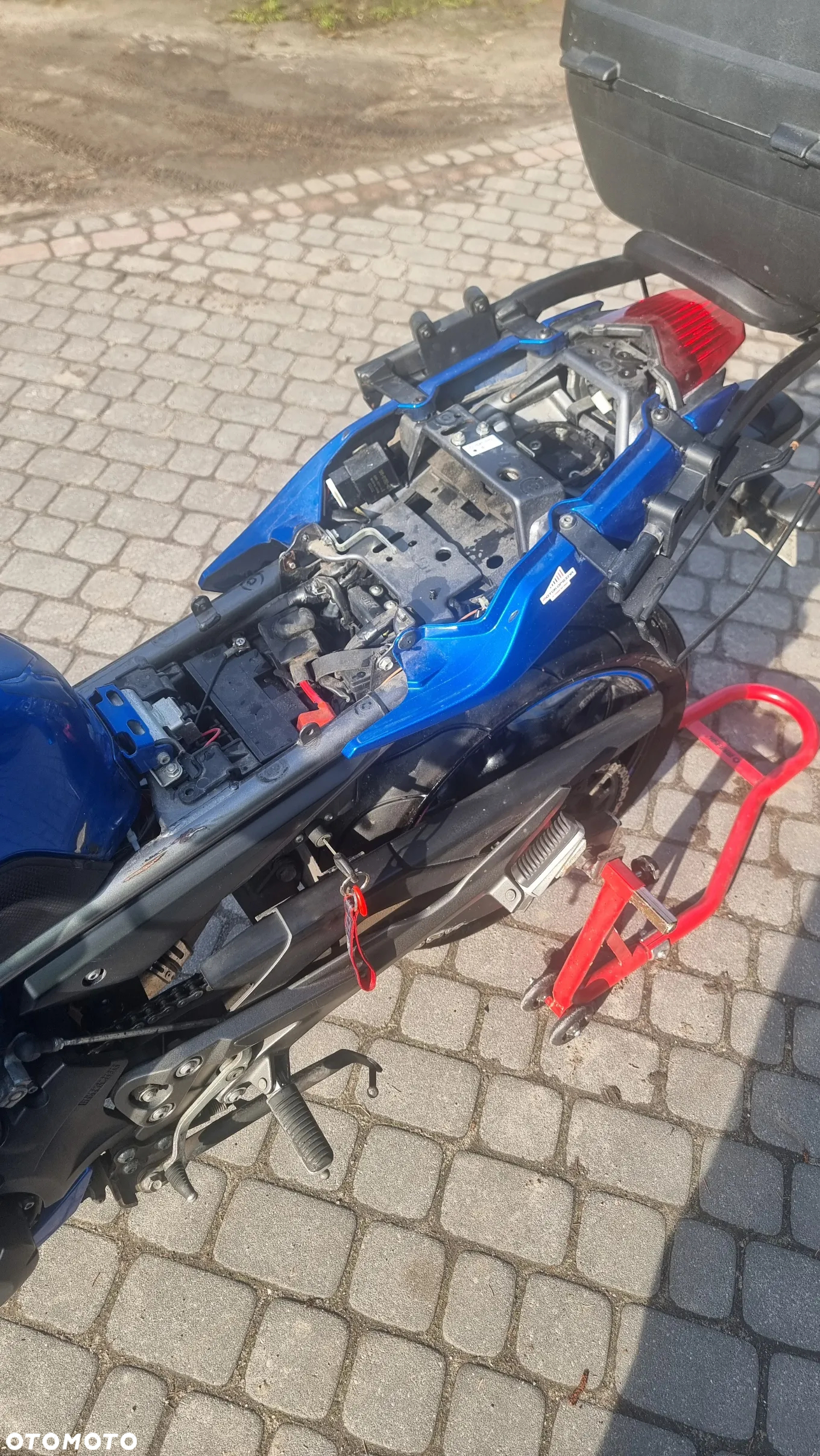 Yamaha XJ - 25