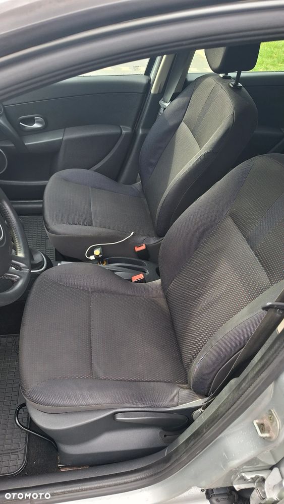 Renault Clio 1.2 16V Dynamique - 13