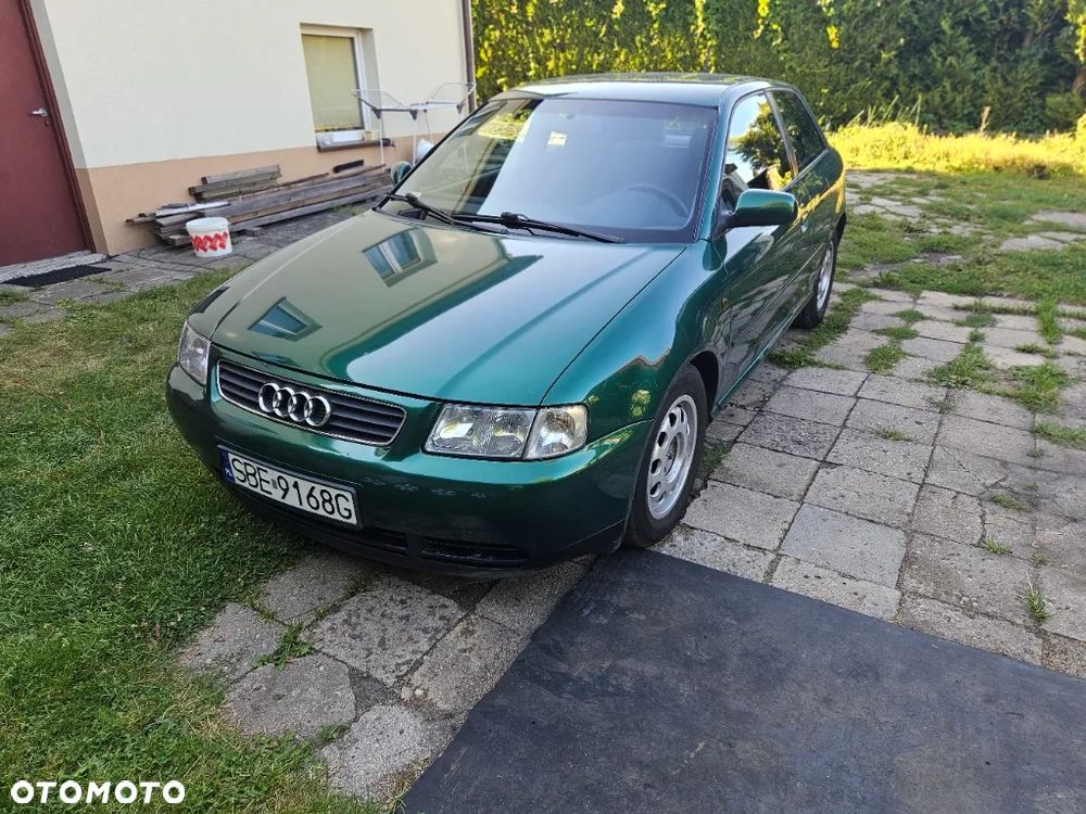 Audi A3 3-drzwiowe 1.6 Ambiente - 2
