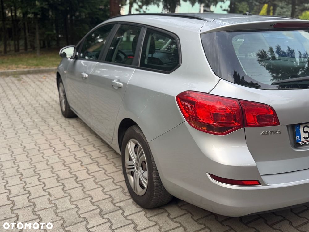 Opel Astra 1.3 CDTI Enjoy ecoFLEX - 5