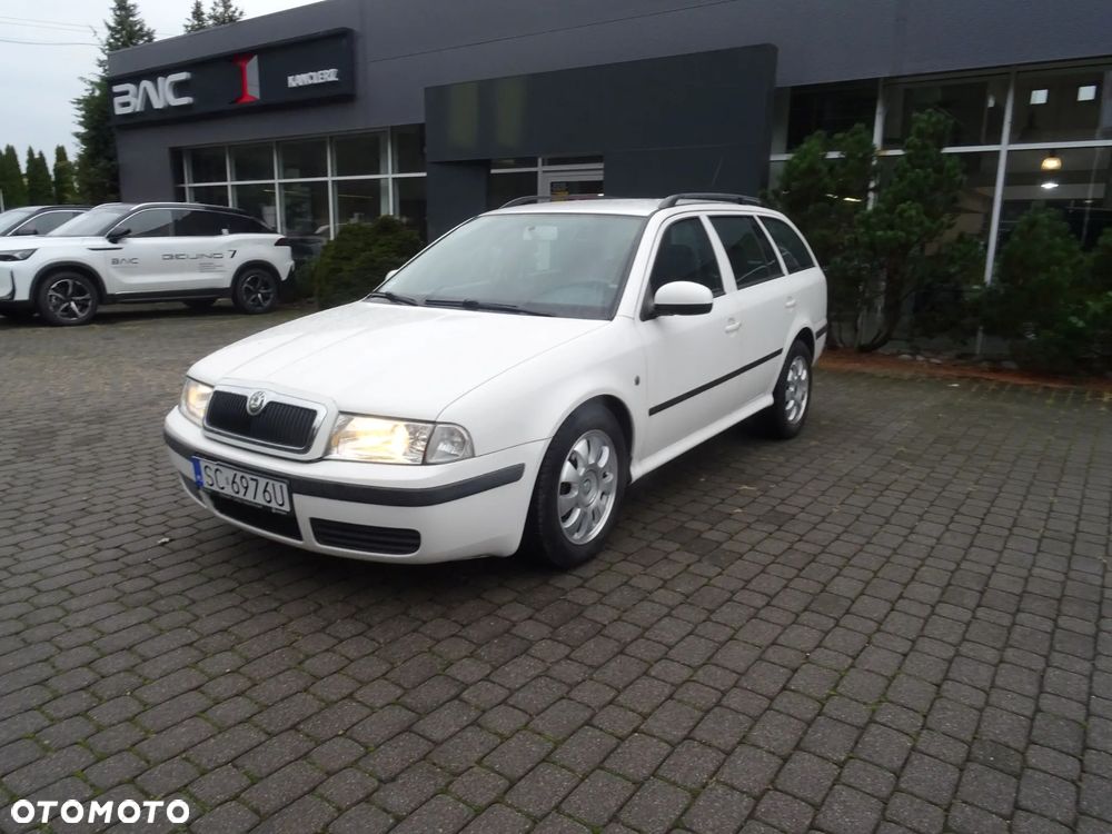 Skoda Octavia 1.6 Ambiente