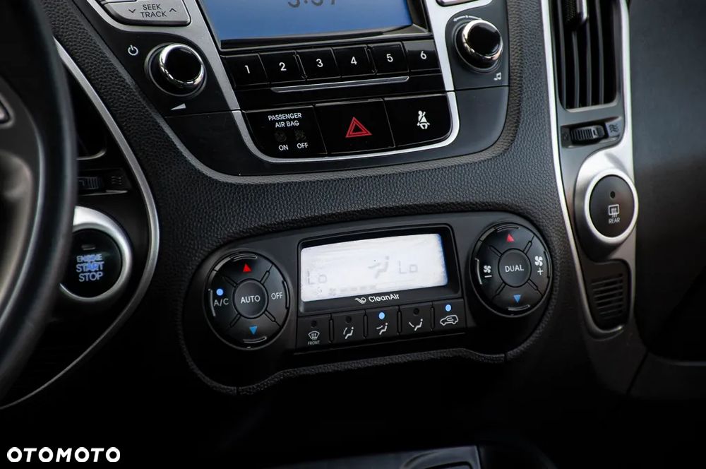 Hyundai ix35 2.0 CRDi 4WD Premium - 10