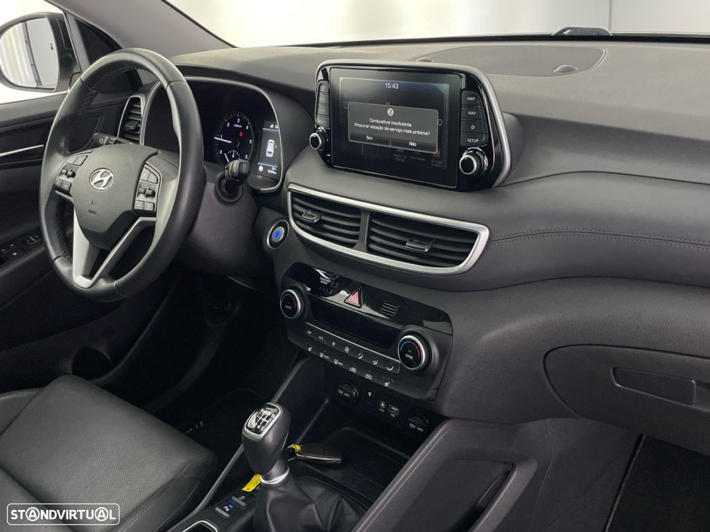 Hyundai Tucson 1.6 CRDi Premium +P.Pe+P.Style Plus - 24