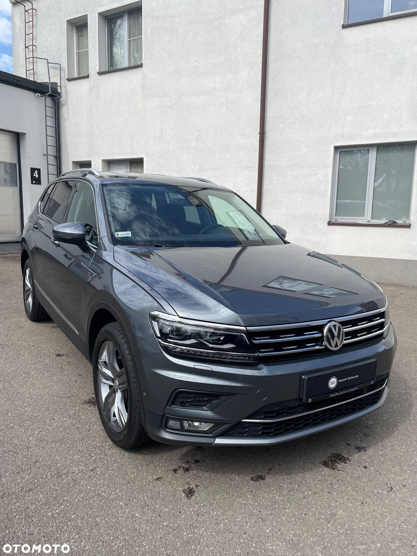 Volkswagen Tiguan Allspace 2.0 TSI 4Mot Highline DSG - 2