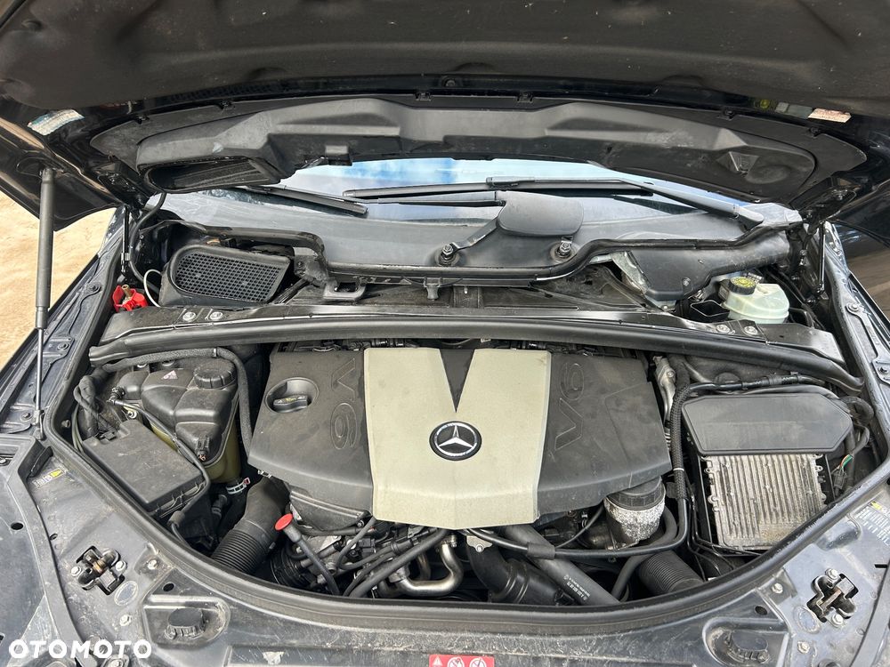 Mercedes-Benz Klasa R 350 CDI 4-Matic - 14