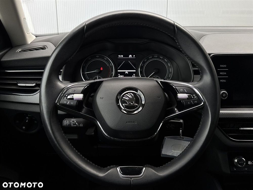 Skoda Kamiq 1.0 TSI Ambition DSG - 16