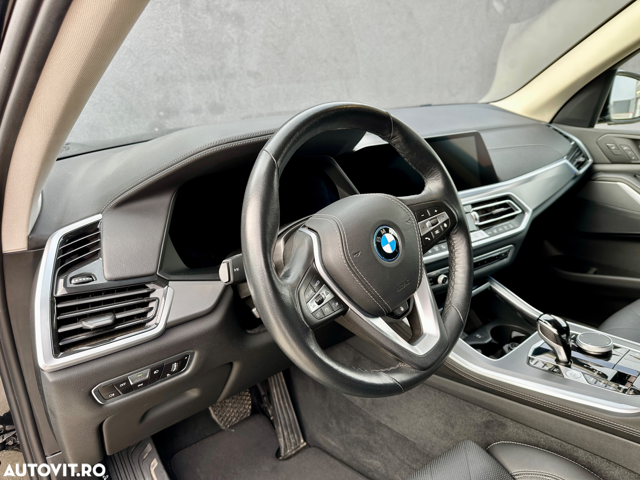 BMW X5 xDrive45e xLine - 13