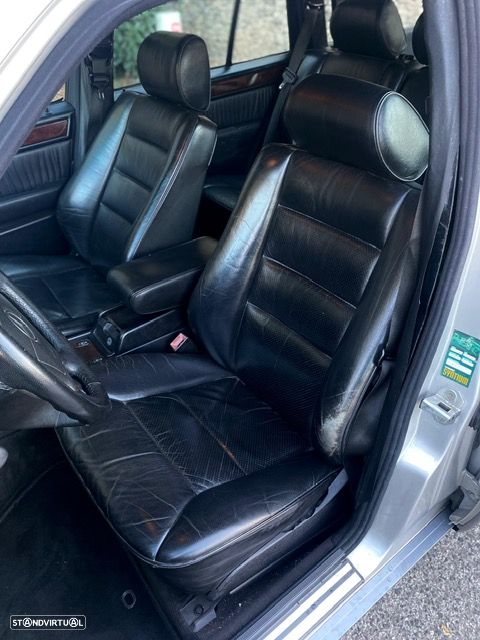 Mercedes-Benz W124 (1984-1997) 300 TD - 18