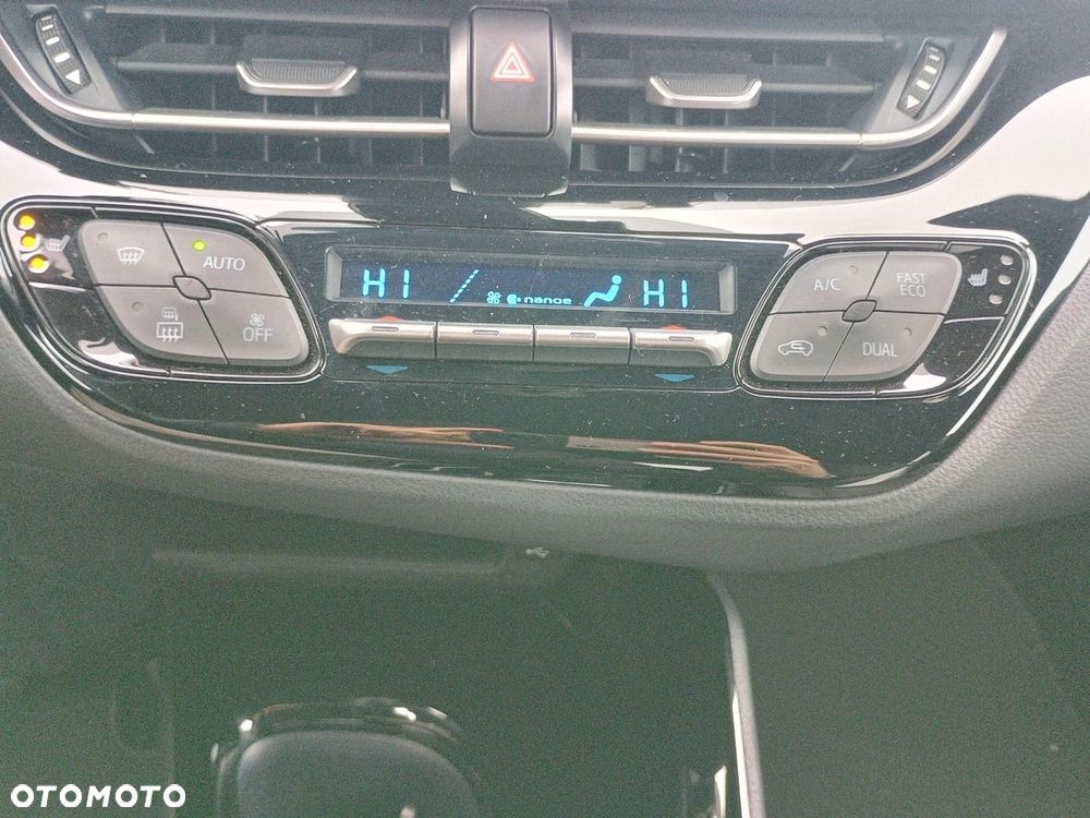 Toyota C-HR 1.8 Hybrid Executive - 25