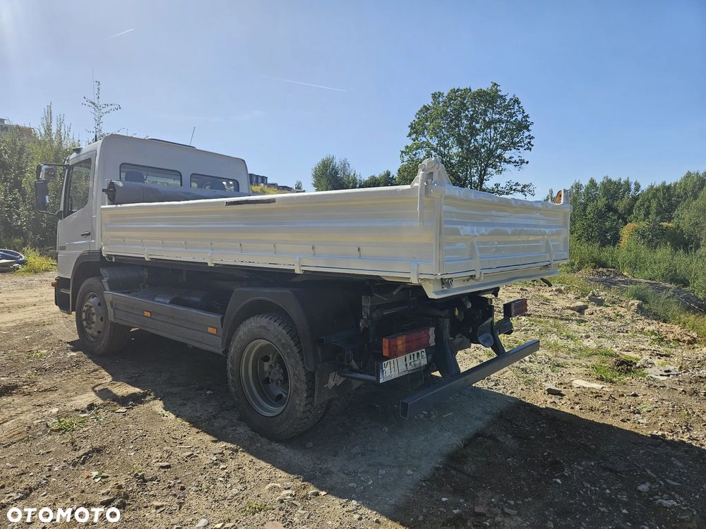 Mercedes-Benz ATEGO 1223 4x2 - 8