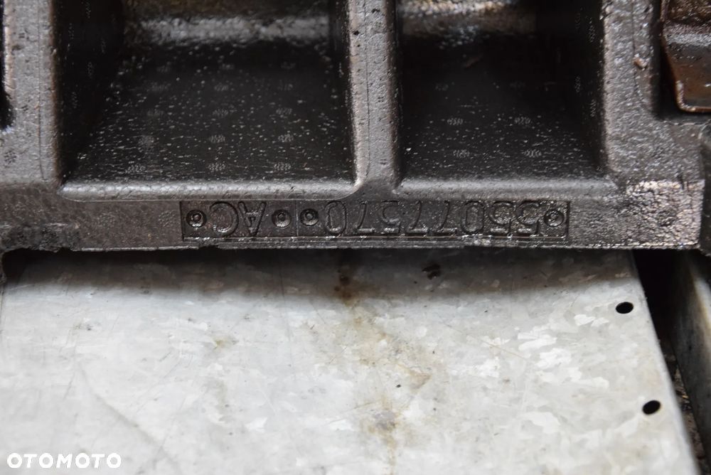 DODGE DURANGO II WZMOCNIENIE TYŁ BELKA - 9