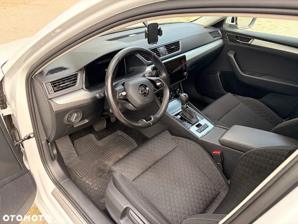 Skoda Superb 1.5 TSI Ambition DSG - 5