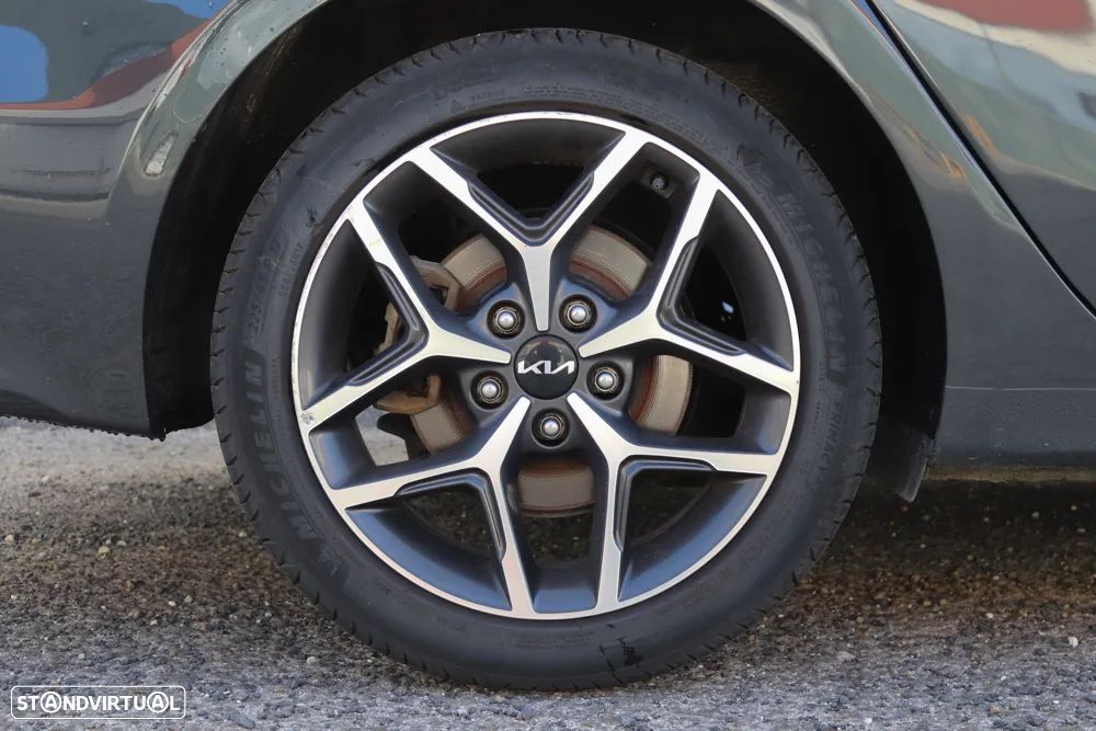 Kia Ceed SW 1.0 T-GDI Sport - 22