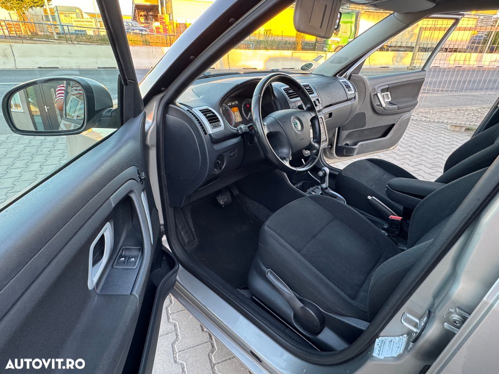 Skoda Fabia 1.6 16V Combi Tiptronic Elegance - 5