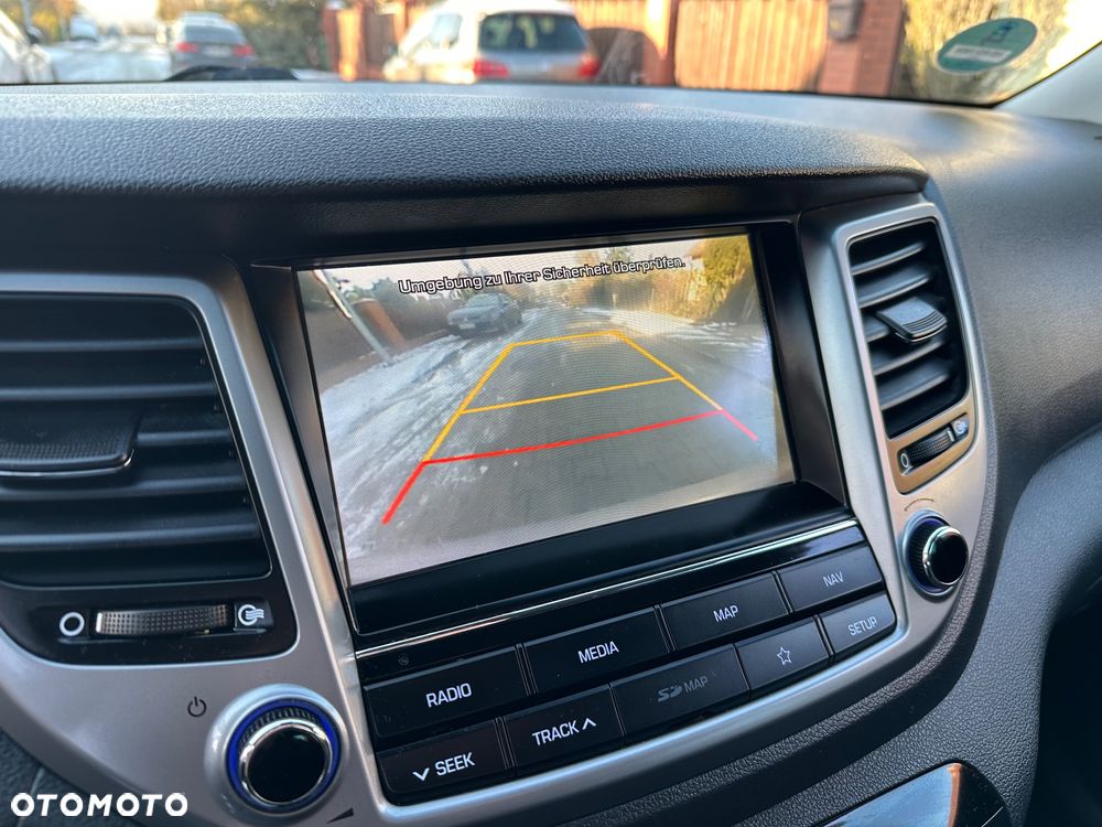 Hyundai Tucson 1.6 GDi 2WD Premium - 16