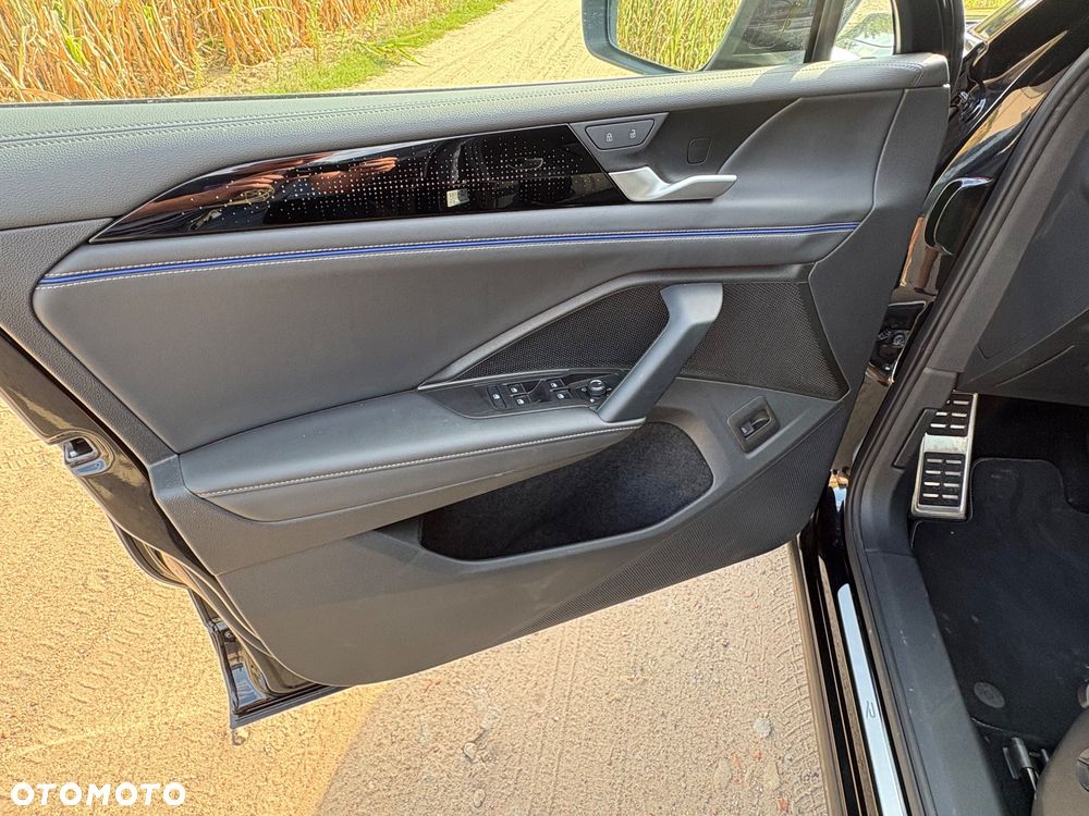 Volkswagen Tiguan 1.5 eTSI R-Line Plus DSG - 19