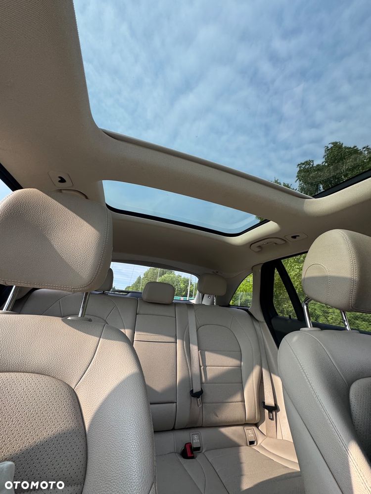 Mercedes-Benz GLC 300 4-Matic - 16