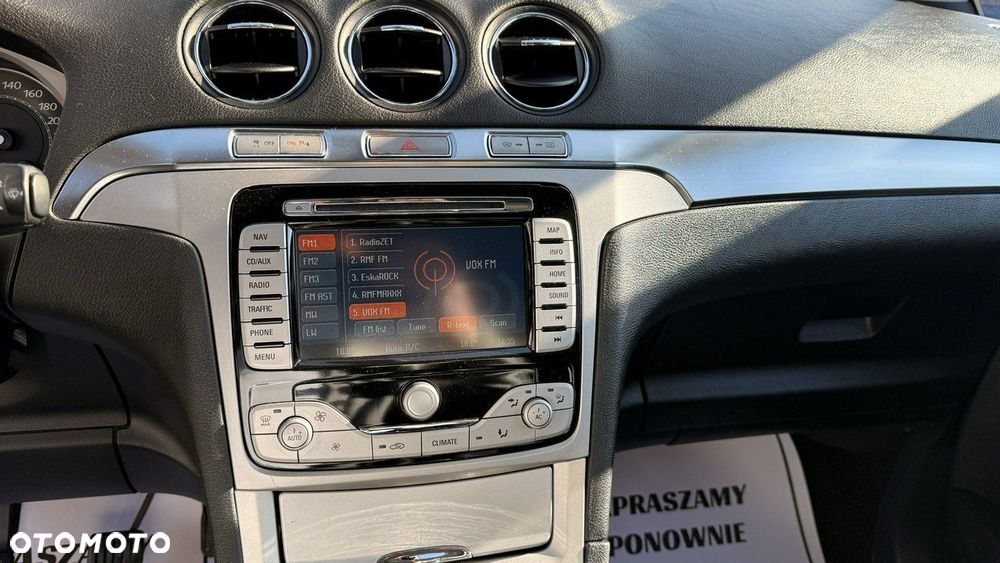 Ford S-Max 2.0 FF Titanium - 16