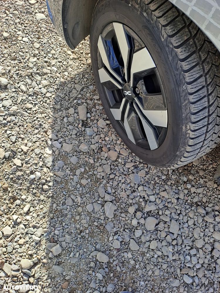 Dacia Logan TCe 90 MT6 XX - 16