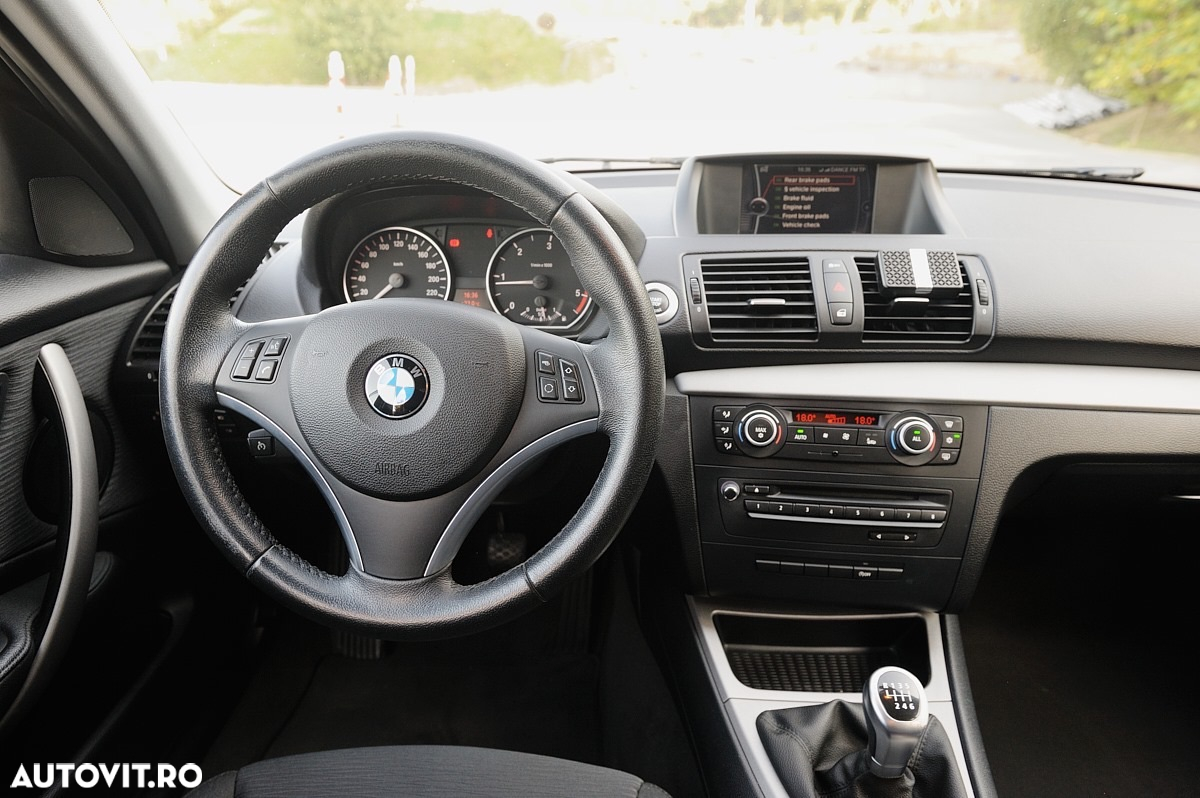 BMW Seria 1 118d - 12