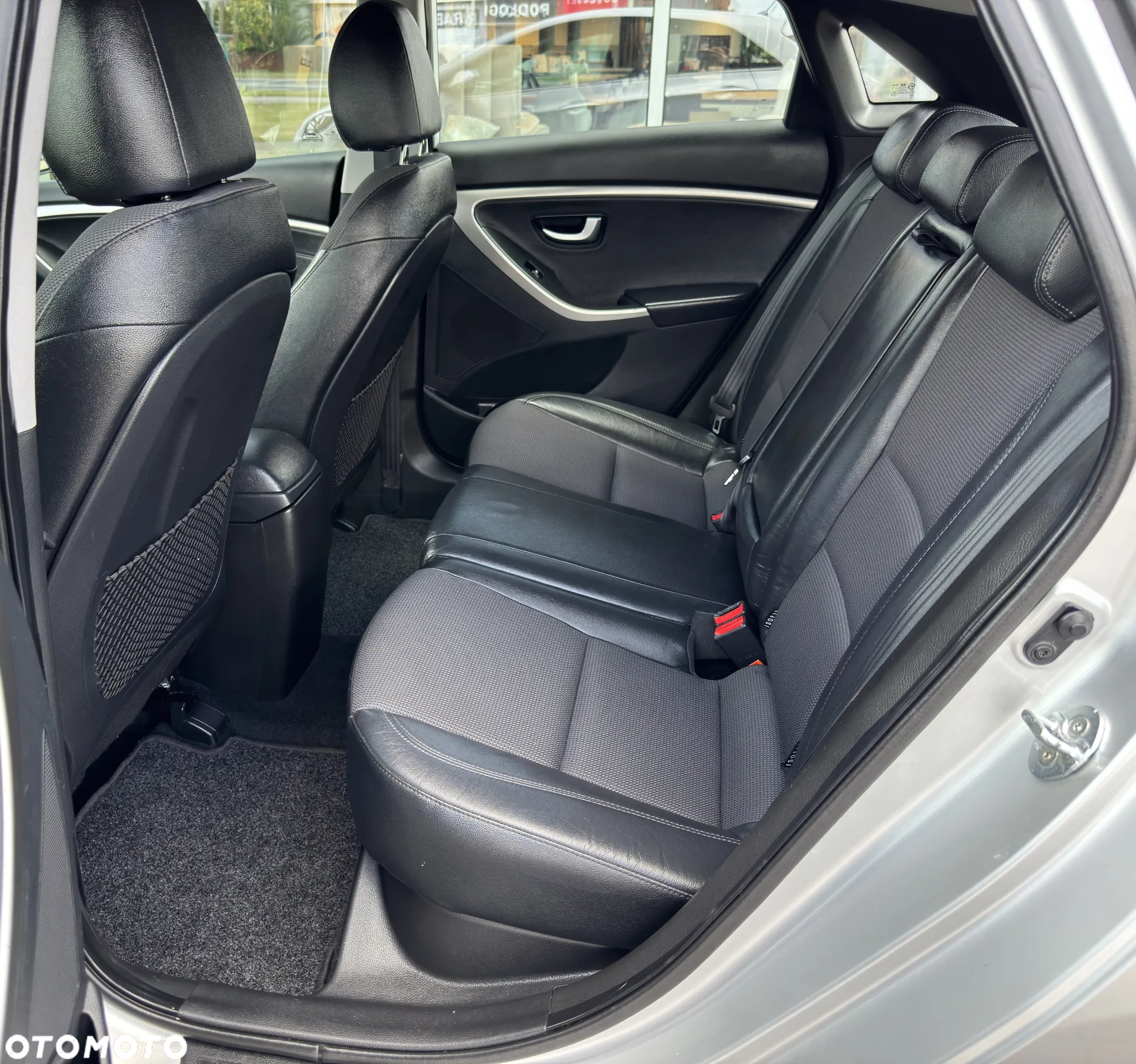 Hyundai i30 1.6 GDI Comfort - 26